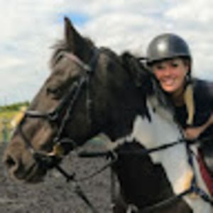 Meet your Posher, Lydia